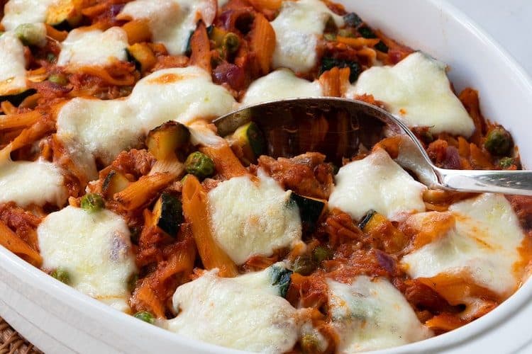 Koolhydraatarme ovenpasta met tonijn