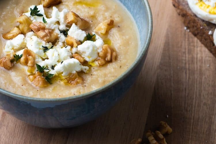 Geroosterde pastinaaksoep met feta