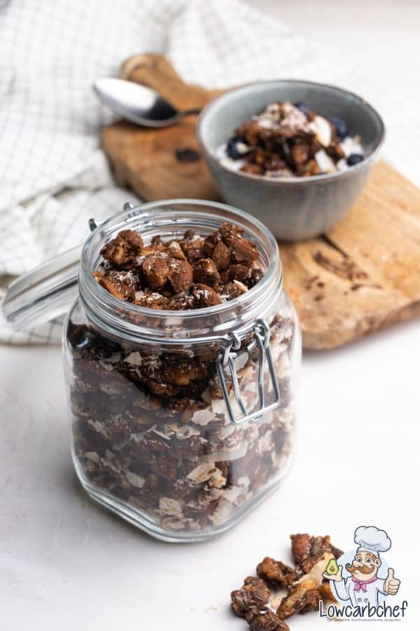 Keto pumpkin spice granola Lowcarbchef.nl