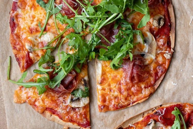 Koolhydraatarme pizza wraps