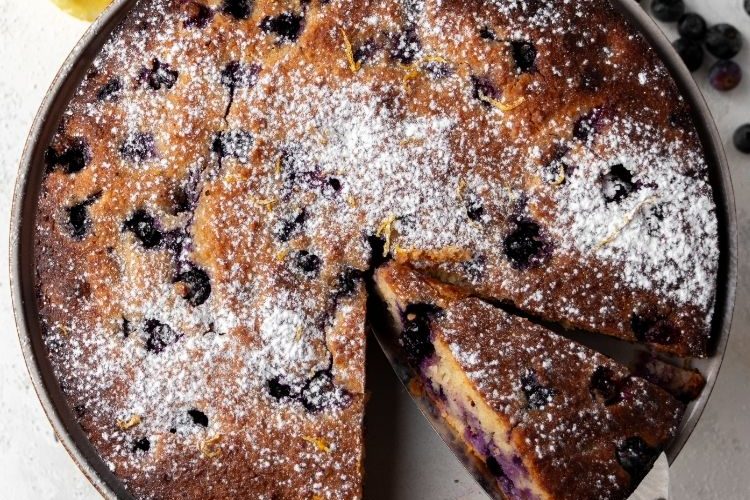 Koolhydraatarme citroen-bosbessencake