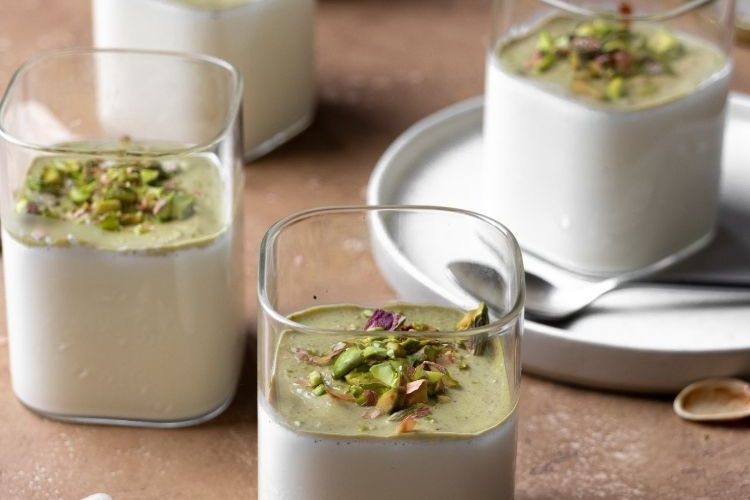 Panna cotta met pistachecrème