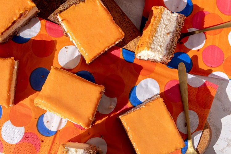 Koolhydraatarme oranje cheesecake bites