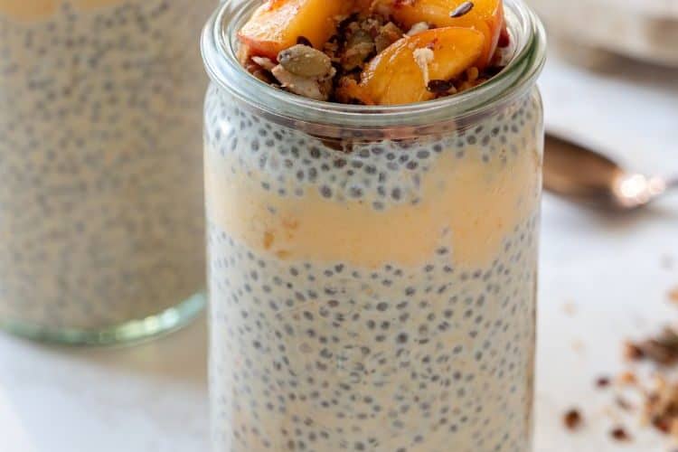 Chiapudding met perzik