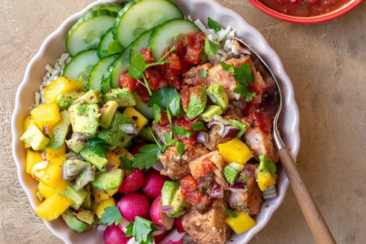 Burrito bowl met zalm