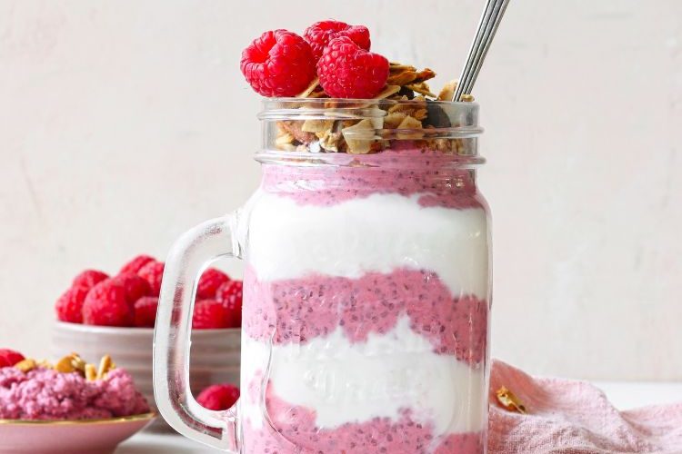 Chiapudding met frambozen