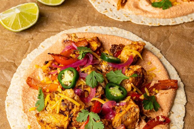 Koolhydraatarme chipotle kip wraps