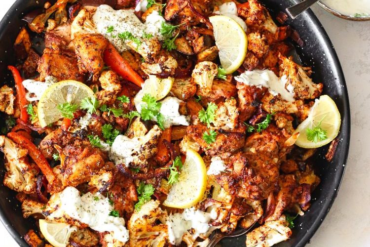 Kip shoarma traybake