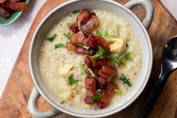 Mosterdsoep met pancetta.