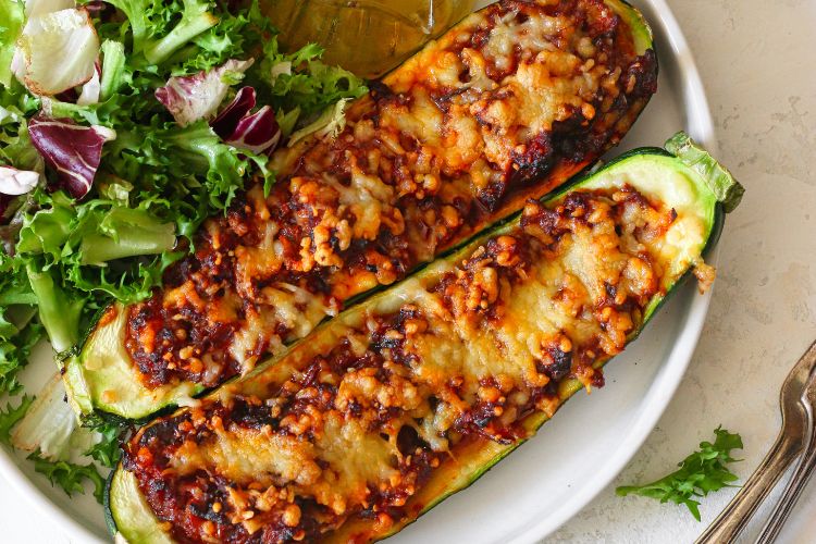 Gevulde courgette met gehakt