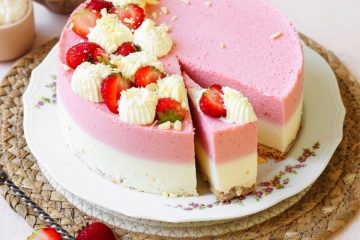 Aardbeienkwarktaart met witte chocolade