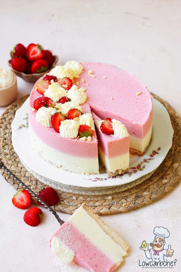Aardbeienkwarktaart met witte chocolade