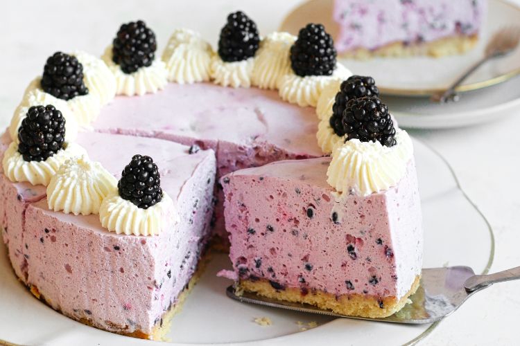 No Bake Bramen Cheesecake