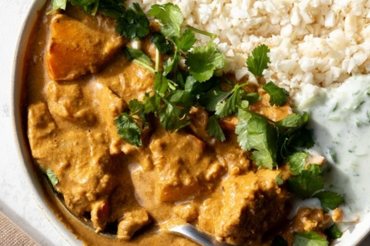 Koolhydraatarme Indiase pompoencurry